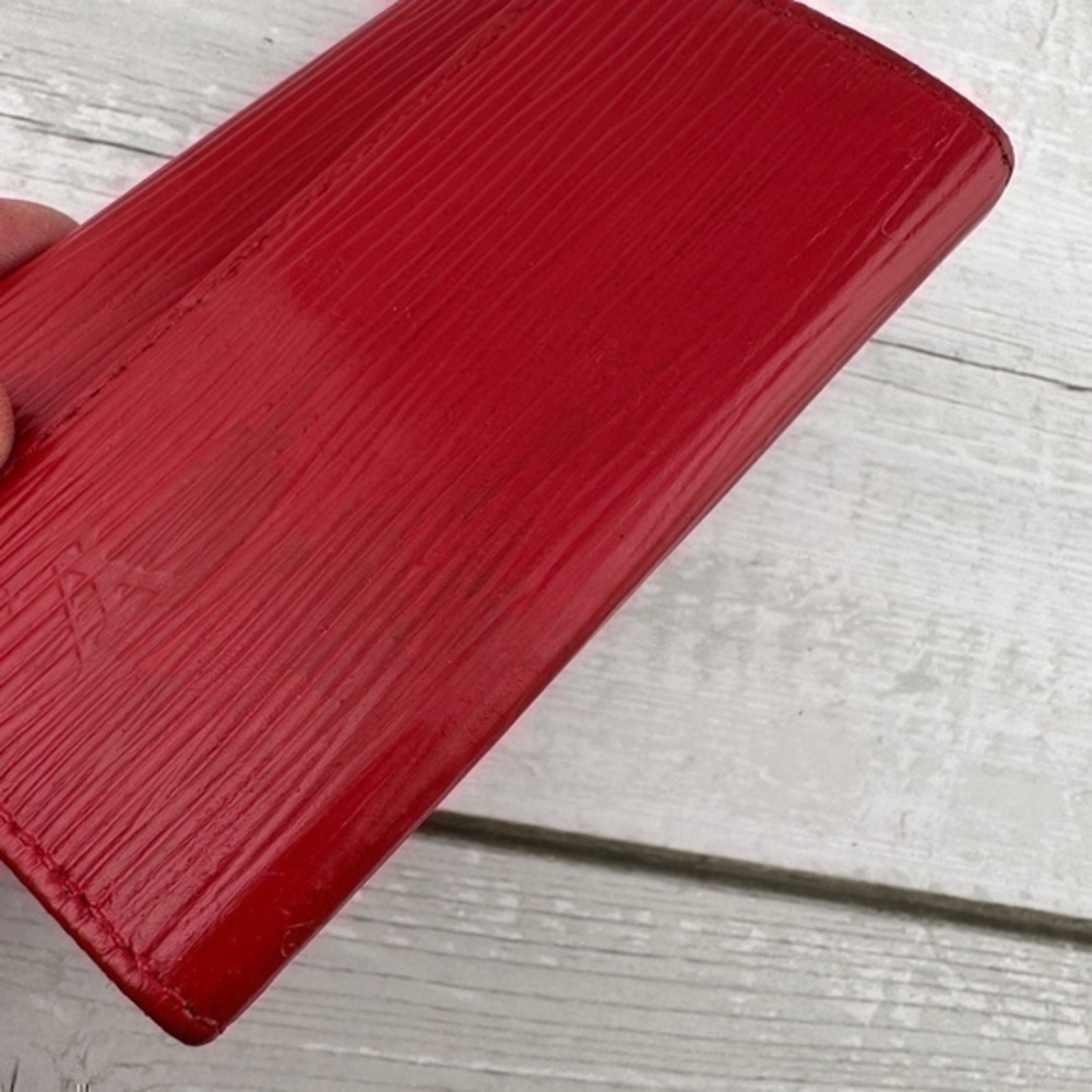 AUTHENTIC Louis Vuitton key holder. Red. - Picture 5 of 14
